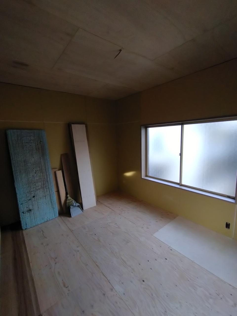 和室から洋室１２