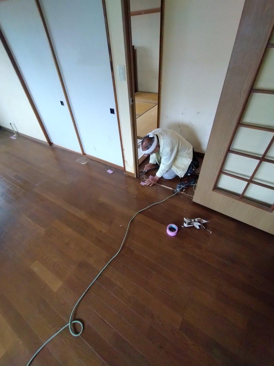 フローリング２