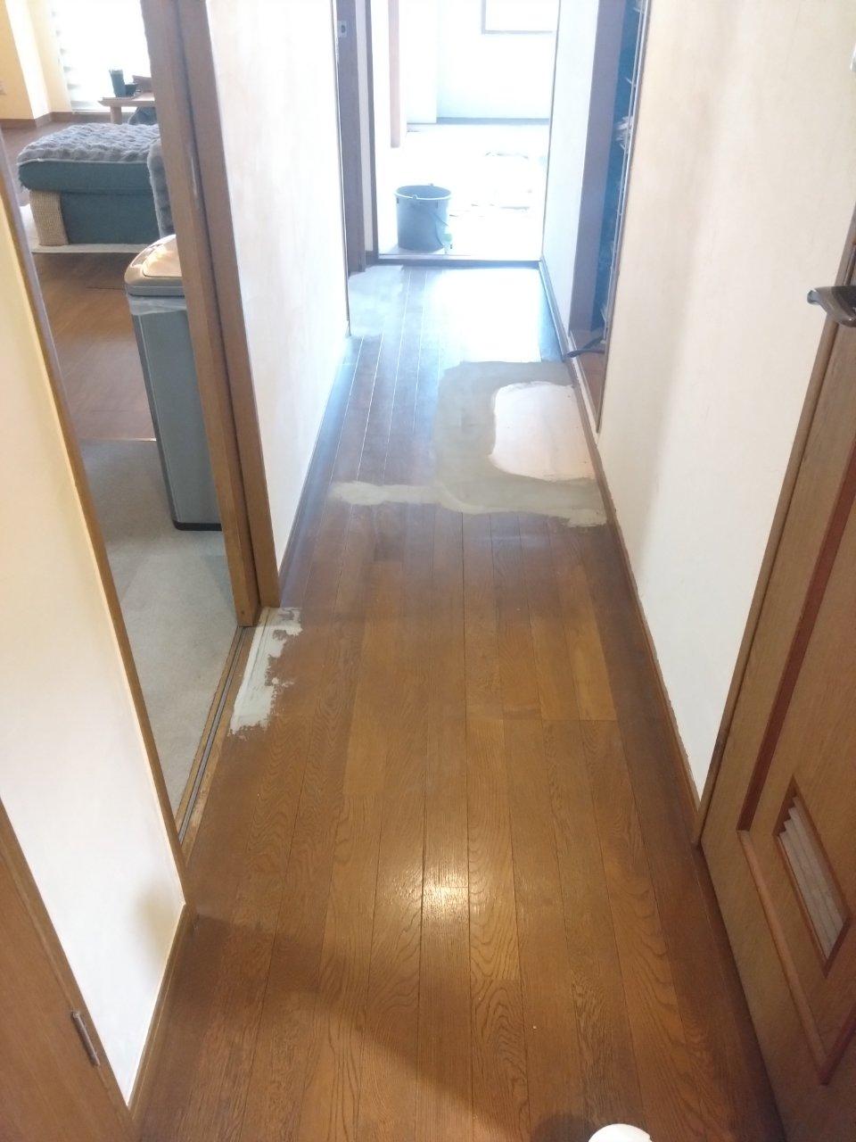 フローリング３